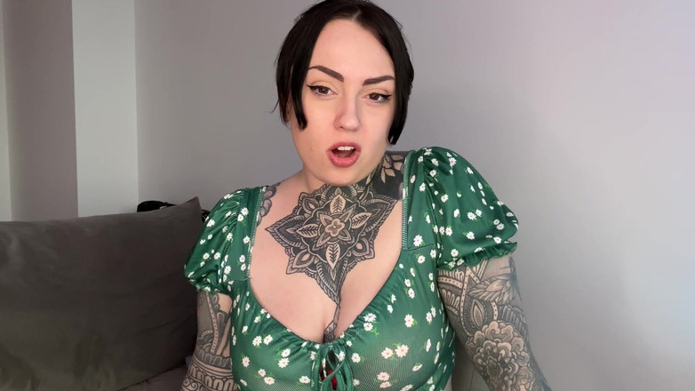 Miss Valentina: Domácí zvrácení Paní JOI