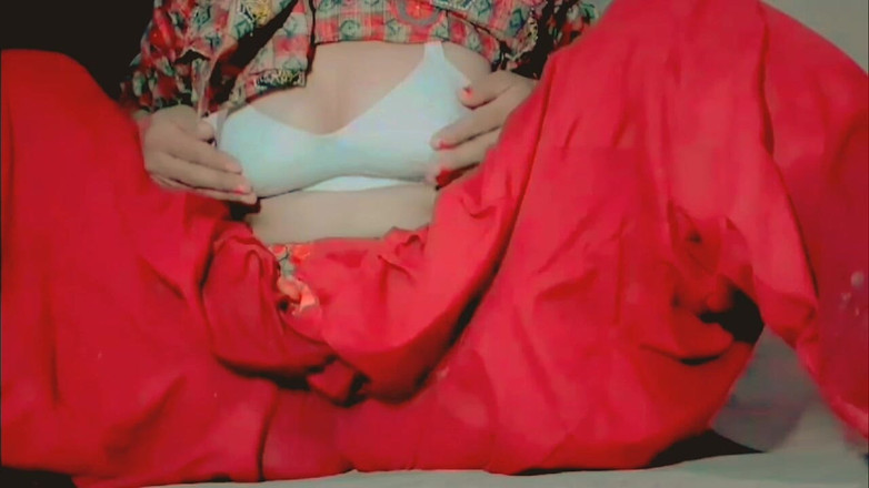 TricolorMusic3: Masturbare pasională singură