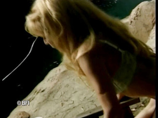 Girls enjoying girls with lesbian daydreamers: Roztomilé mladé vysokoškolačky lesbičky