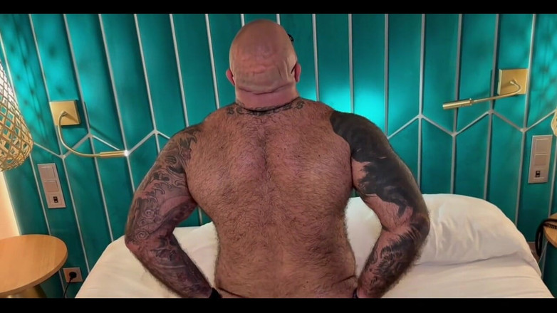 Monster Dick Hunters: Monster Dick Hunters Destroys Djemelloxxx