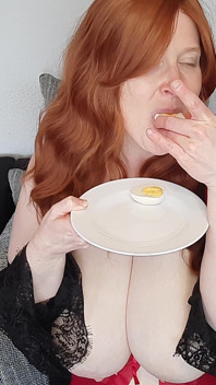 Speciale Pasqua - Uovo Sodo Con Sperma