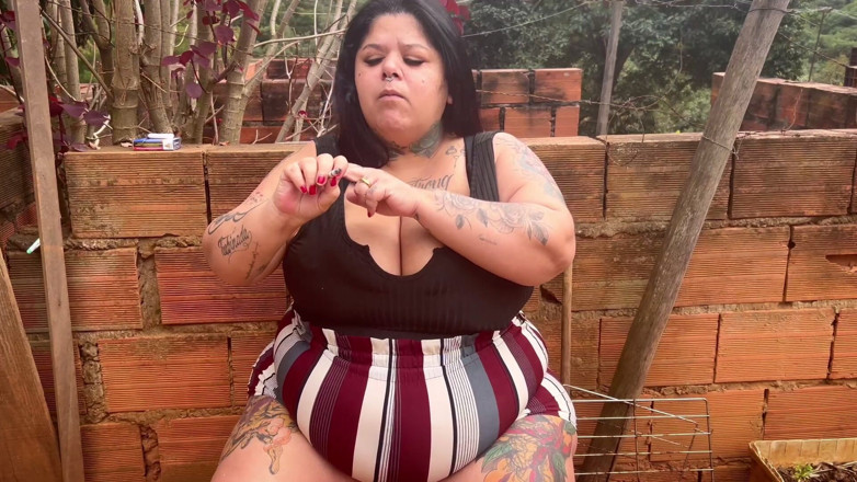 Mary Jhuana: 풍만한 뷰와 자신감 넘치는 에너지: 흡연과 발기