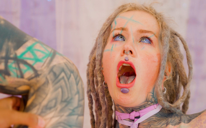 Anuskatzz: Chica tatuada follada anal con bbc - garganta profunda, corrida facial...