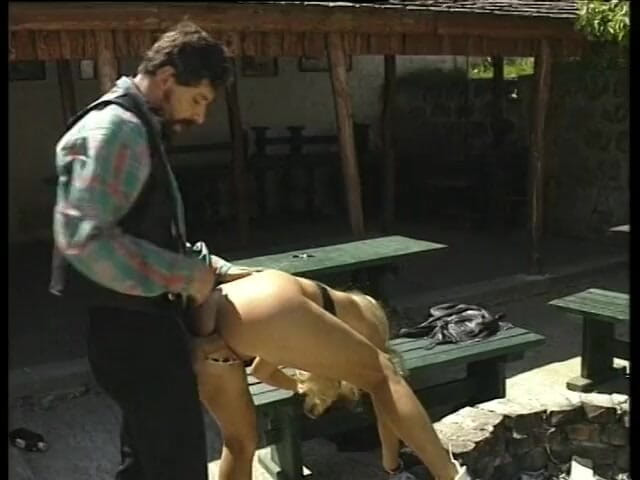 Lucky Cooch: Fantastic blonde babe gets anally fucked outdoors