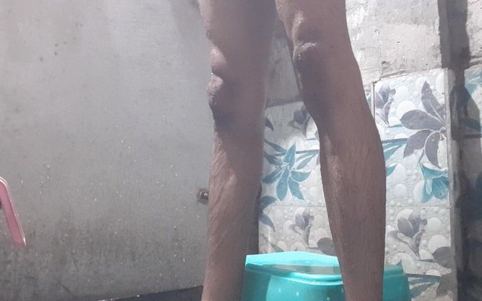 Che: Pik zwarte grote badkamer douche Indische man