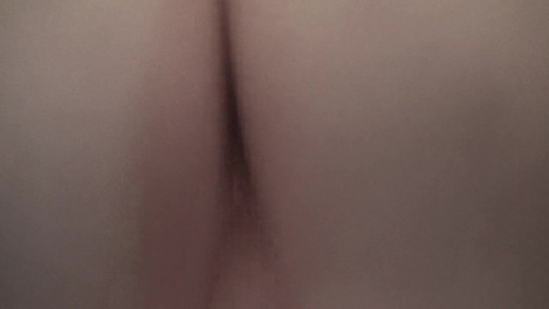 Sexy Milf: Annusa la mia figa e metti la tua faccia tra...