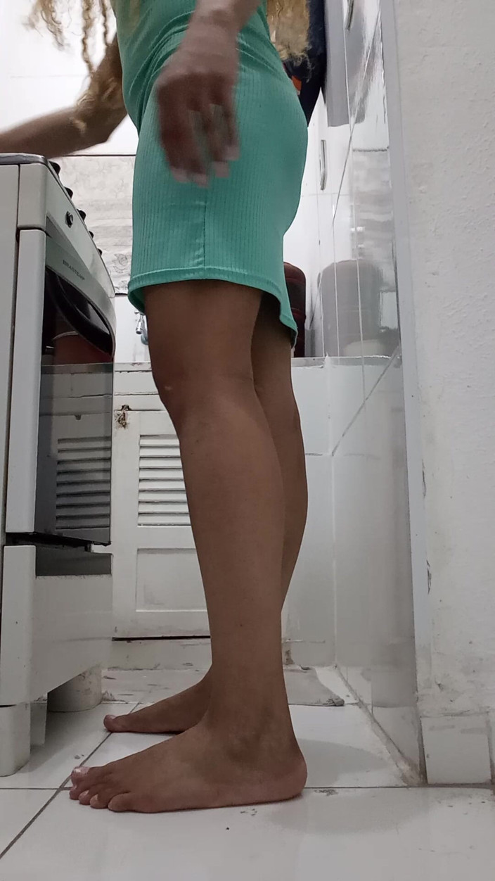 AngelMature: Seks ibu rumah tangga 2