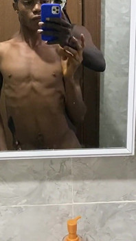 Bătrână și tânără colegă de sex