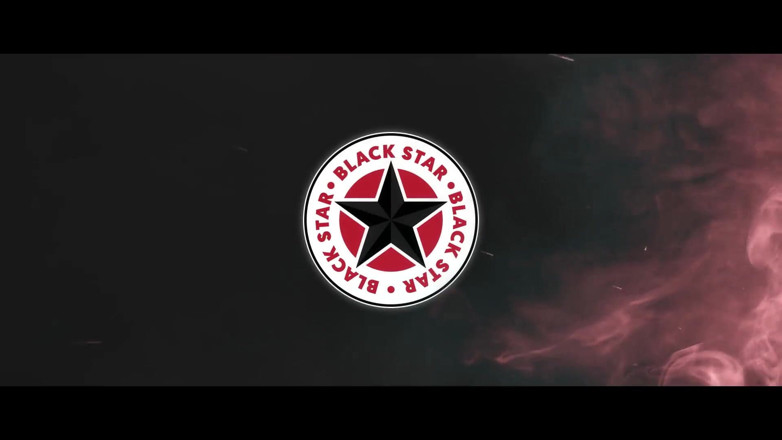 Hood Hunnies: Madura negra de culona de 50 años se folla a un...