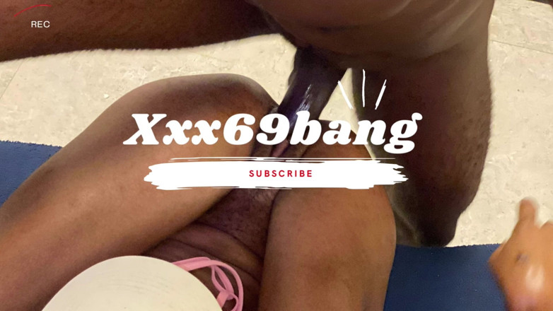 Xxx69bang: Szalone ruchanie z moją chudą afrykańską współlokatorką