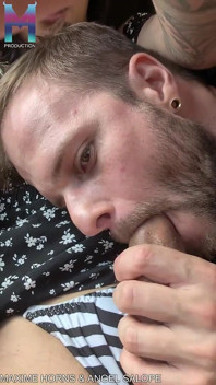 Autostoppista trans ben cavalcato - abbiamo succhiato i nostri grossi nella mia macchina
