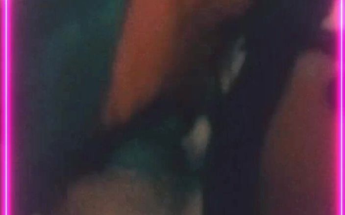 Laratransexualbarcel: Velký penis
