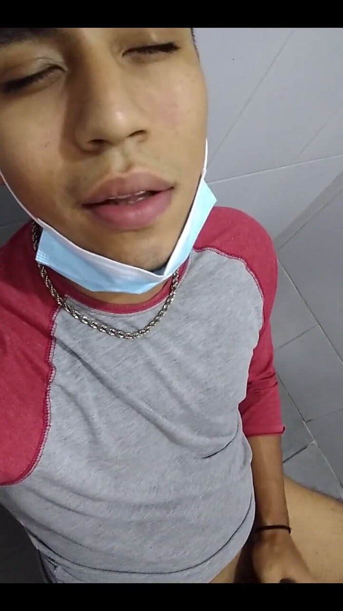 AlexAlejandro13: शौचालय में 5 Minutos