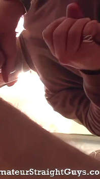 Faceți cunoștință cu Dave, celebru ca Futaiul pepene verde