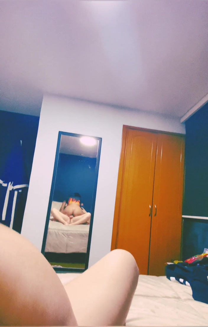 MyBlogPersonal: 初めて彼女と愛を交わし、彼女の中に入る。(中出し)