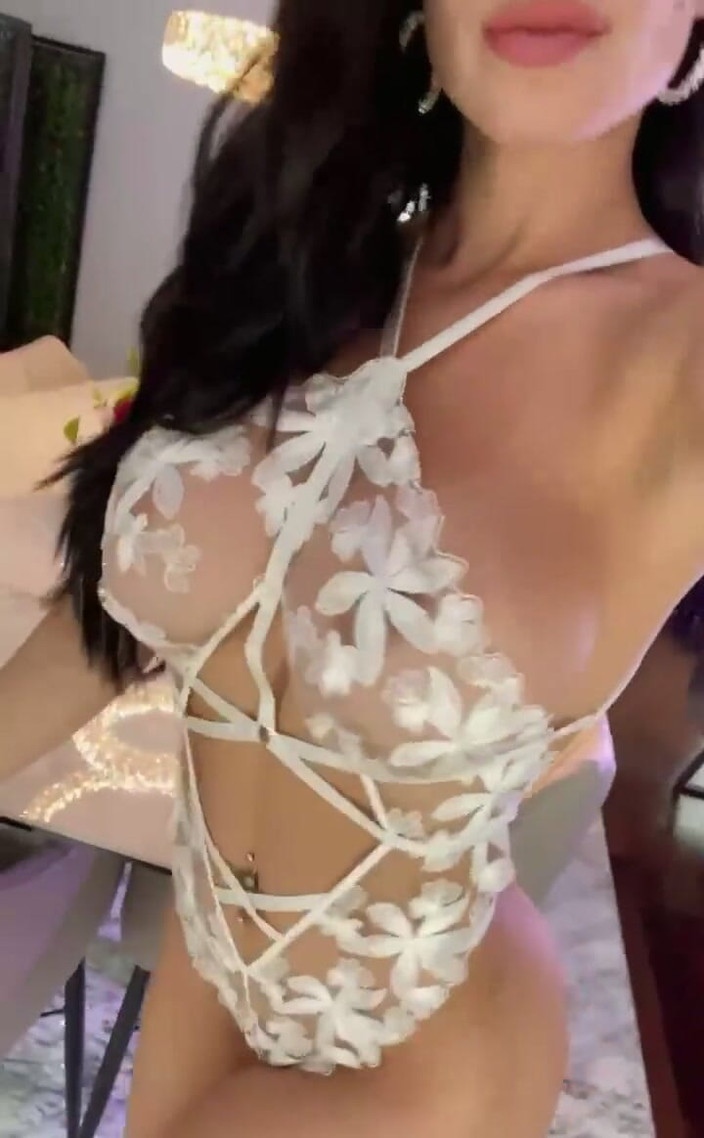 Miss Lexa: Třesení toho zadku