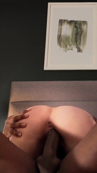 흑인 대물 자지와 섹스하는 인도 소녀