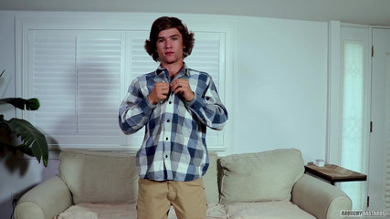 Raunchy Bastards: 18. doğum günü ve istekli