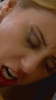 温泉とかなり金髪が彼女のぽっかり穴積ハードによって巨大なコック