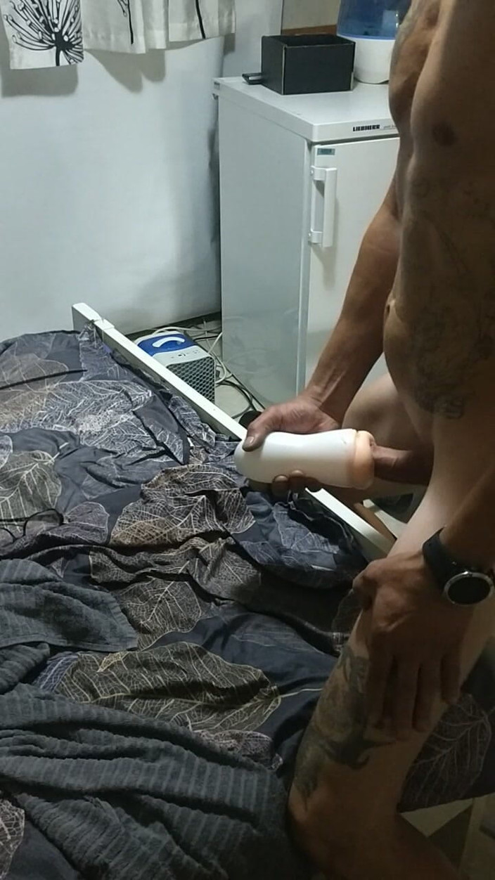 Sonare: नकली चूत में मेरा वीर्य