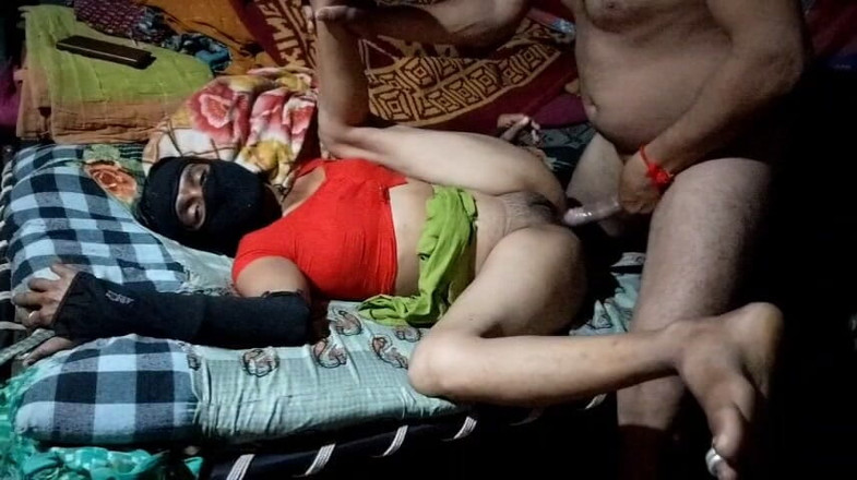 Kumari1996: Indiana tiazinha foi para casa e fodida com força