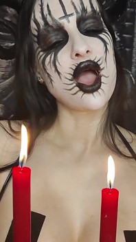Satanist Cadı Seni Onu Sikiyor Ve Amına Boşaltıyor