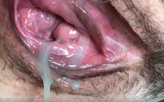 Pissi Missi: Manželka mě nechala podívat se na její chcaní zející kundičku,...