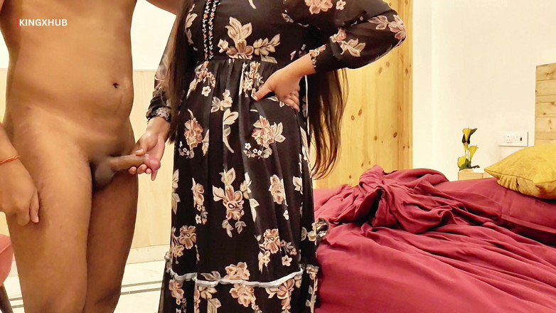 KingXhub: Indická nevlastní sestra a nevlastní bratr