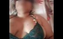 Black &amp; white desicat: Esposa bengalí Visaakaa vistiendo lencería verde sexy caliente teniendo sexo...