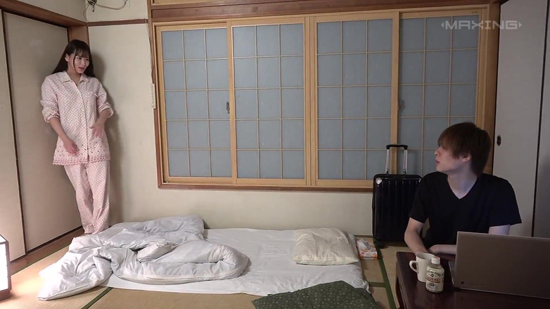 Raptor Inc: Narumi hirose - 可爱的小恶魔