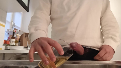 Kinky Guy: Chcaní ve skle