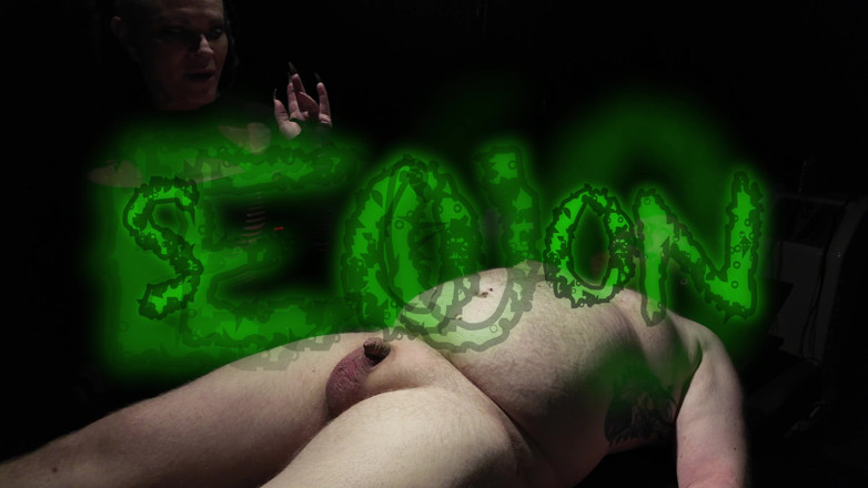 Domina Dark: chhote land vaale gulaam par haardakor land