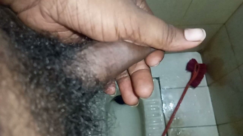 Fucking my wife: Моя жена дези трахается в киске на улице в отеле