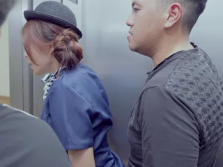 Asian Milfs n Teens: Horny Chinese fly attendant elevator action - Perv Milfs n Teens