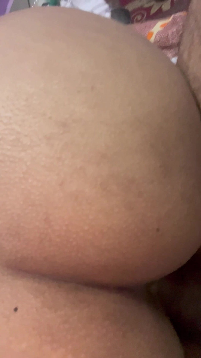 Rishi: Indian Land Lord Teen Stepdaughter Riding Tenant Dick Fuck Roughly