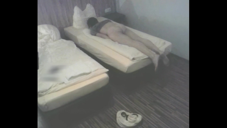 Mark Hannes: Hotel bult masturbatie