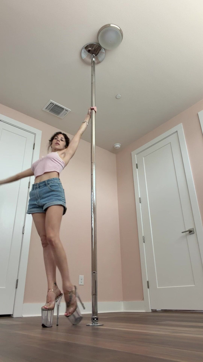SavvyStar: Havin a Ball dance per vecchi
