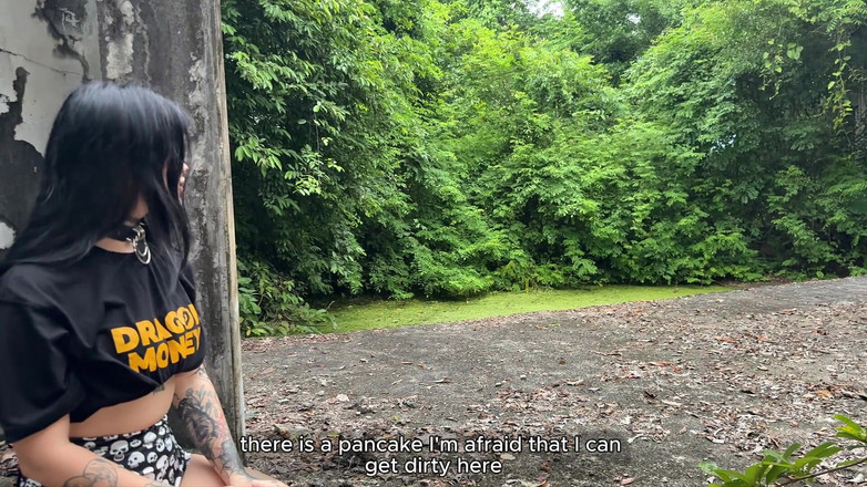 SkinLovers: Satu pertemuan dengan Altgirl Berakhir dengan seks keras dan blowjob...