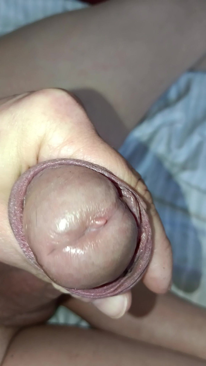 Titi19: Büyük yarağım bu sabah iyi cilalandı