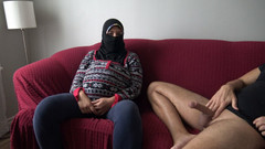 Souzan Halabi: Kozatá arabská manželka nechce těhotný sex s egyptským manželem