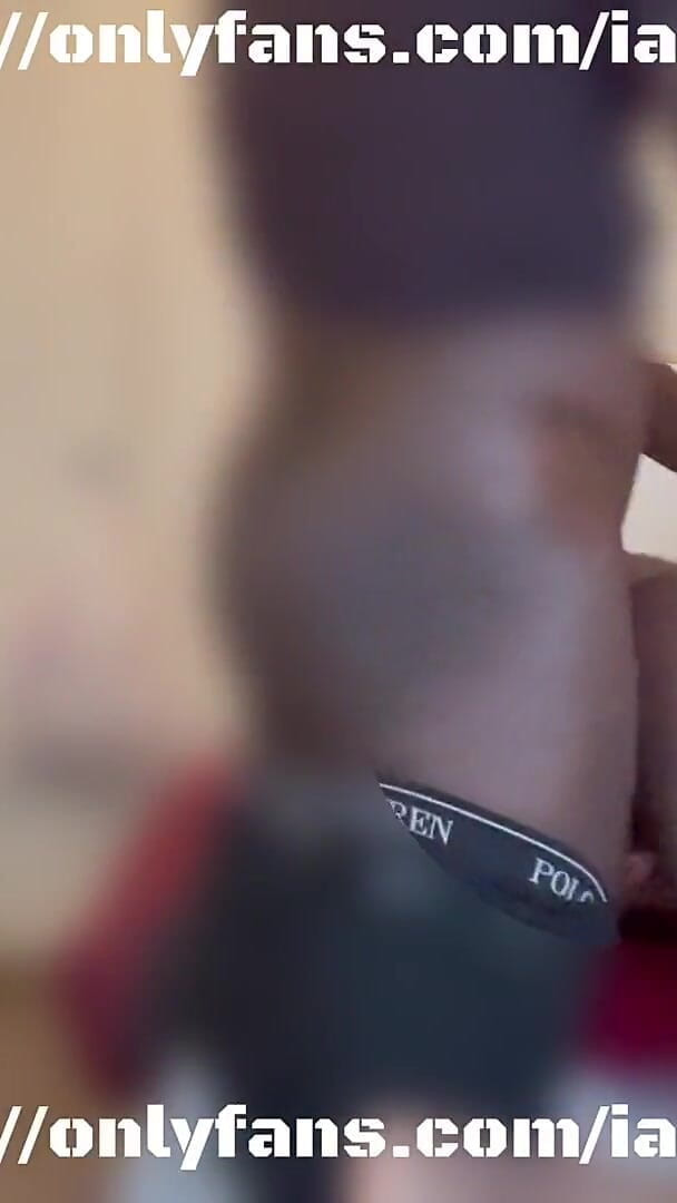 Chocolate Cheeks Get Clapped (Big P Hef) Chocolate Cheeks Get Clapped (Big P Hef)