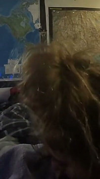 18 anni succhia il cazzo e ingoia