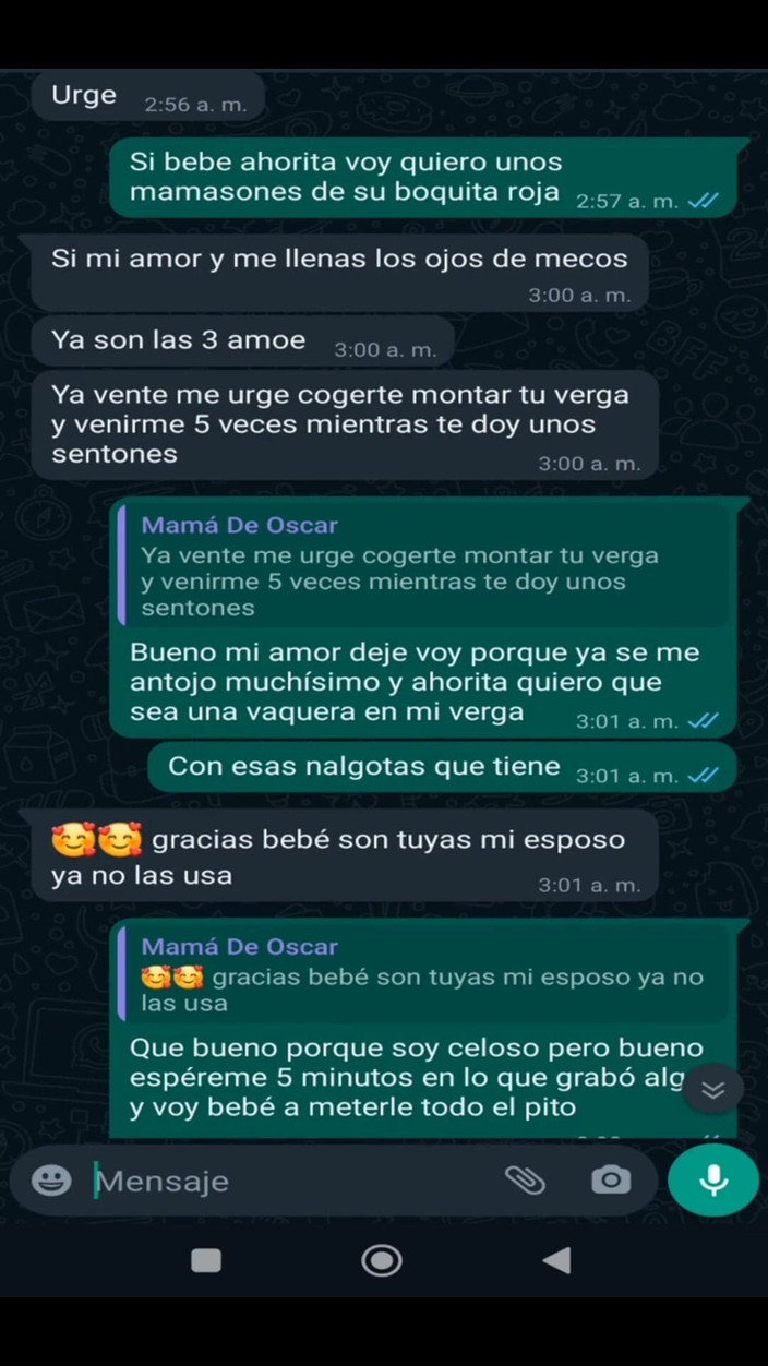 Mexicasero: 和我朋友奥斯卡的老板玛丽太太，她给我口交，我记录她的屁股