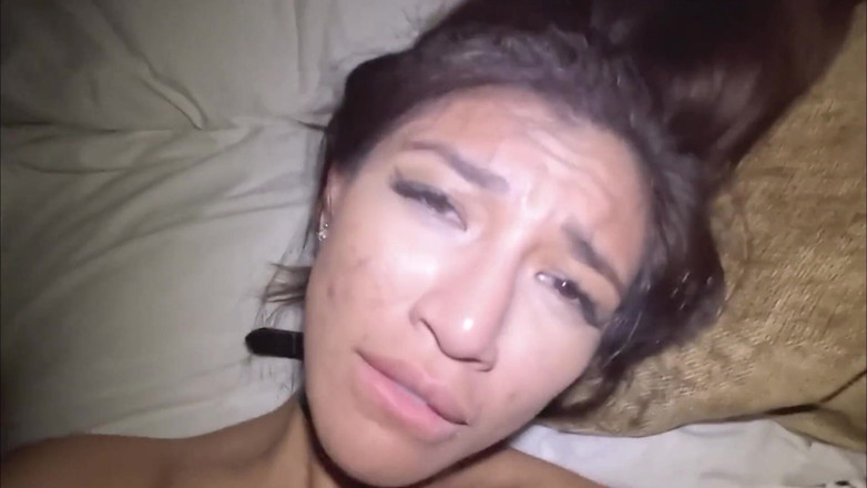 Petite creampie Asian Cumdump sluts: Minyon Asyalı göt büyük beyaz yaraklı heteroseksüel anal seksle esnetiliyor