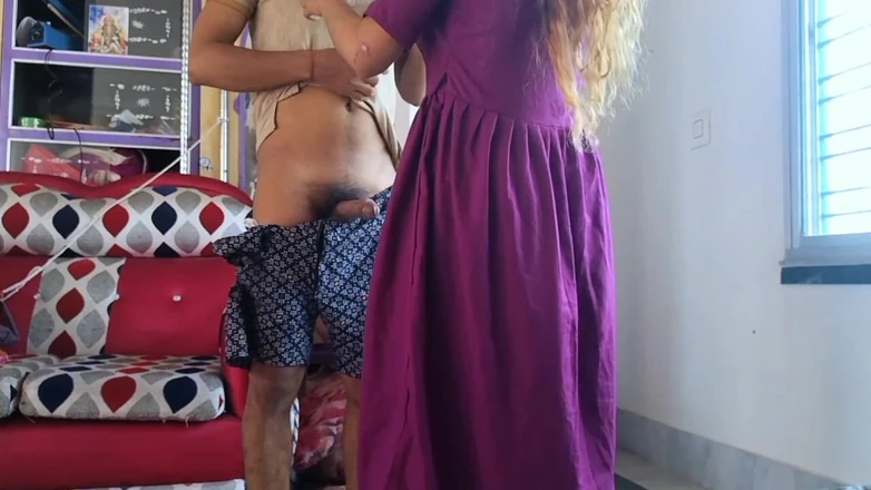 Fantacycutting: Indian Boyfriend Made a Video Blog of His Desi Girlfriend
