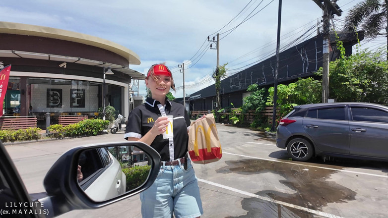 Lily Cute: Mcdonald’s Girl Fucks to Fix Her Mistake
