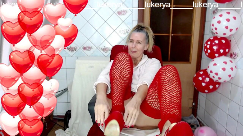 Lukerya: Lonely Lukerya Continues Preparations for Valentine's Day