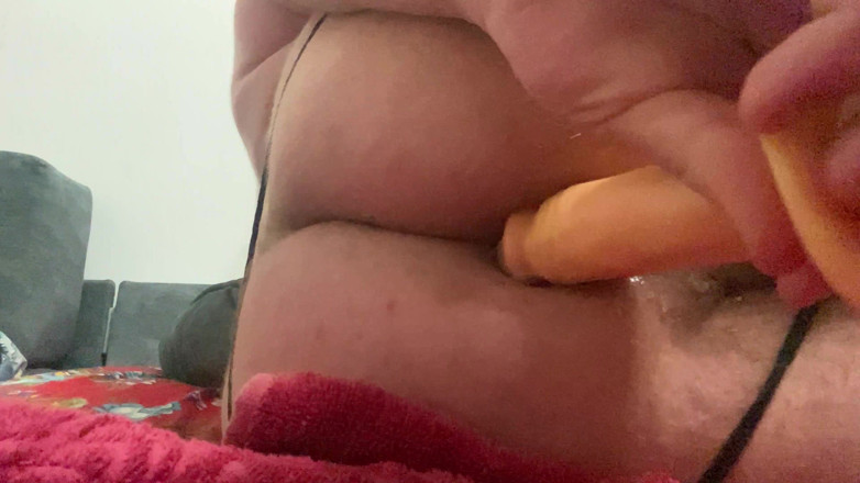 OsiaCA: Stříkání z anální masturbace