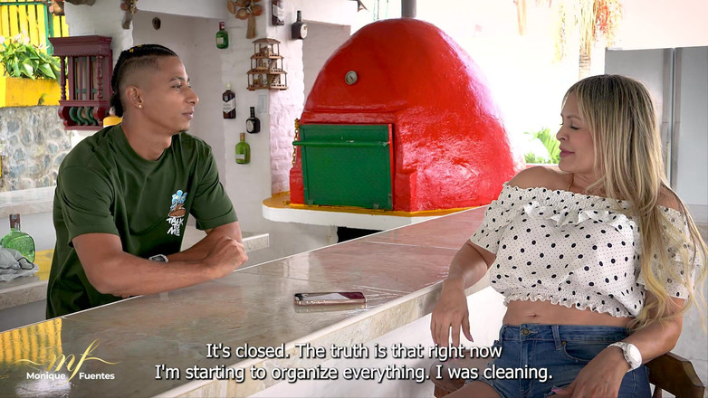 Monique Fuentes: A Horny MILF Sucks off a Young Hotel Waiter in...