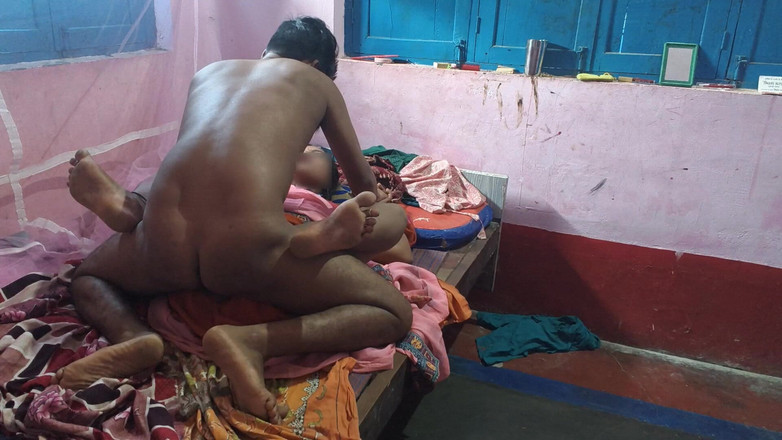 Sobha rani: 인도 현지 마을 바비 쪼이는 보지 섹스 비디오, 인도 아름다운 마을 바비와 남친 호텔 방 섹스 비디오